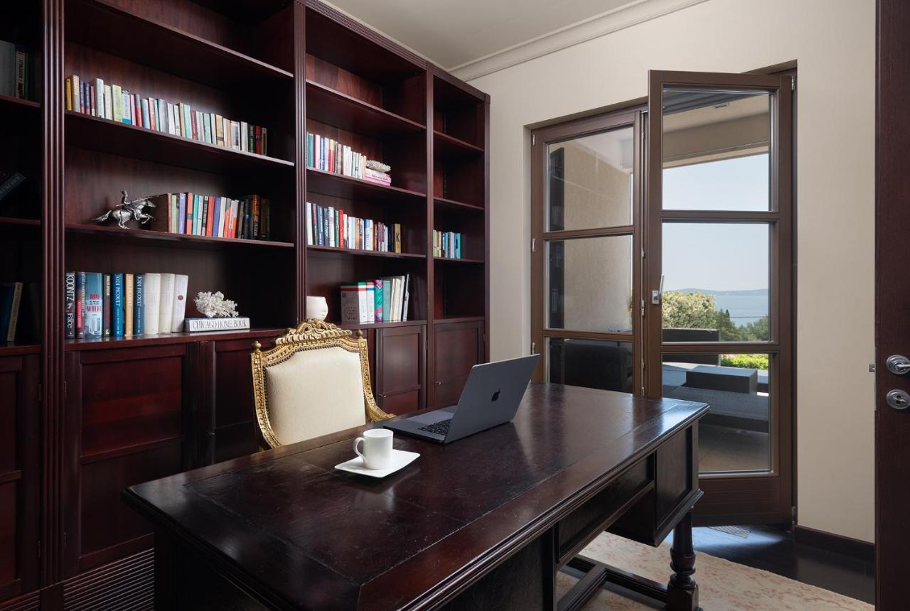 Exclusive Villa Marnano - Split Center ภายนอก รูปภาพ