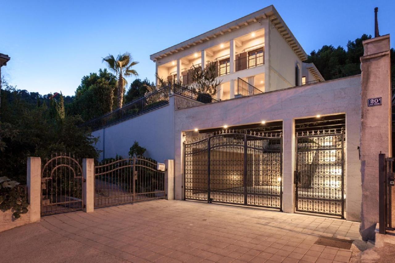 Exclusive Villa Marnano - Split Center ภายนอก รูปภาพ